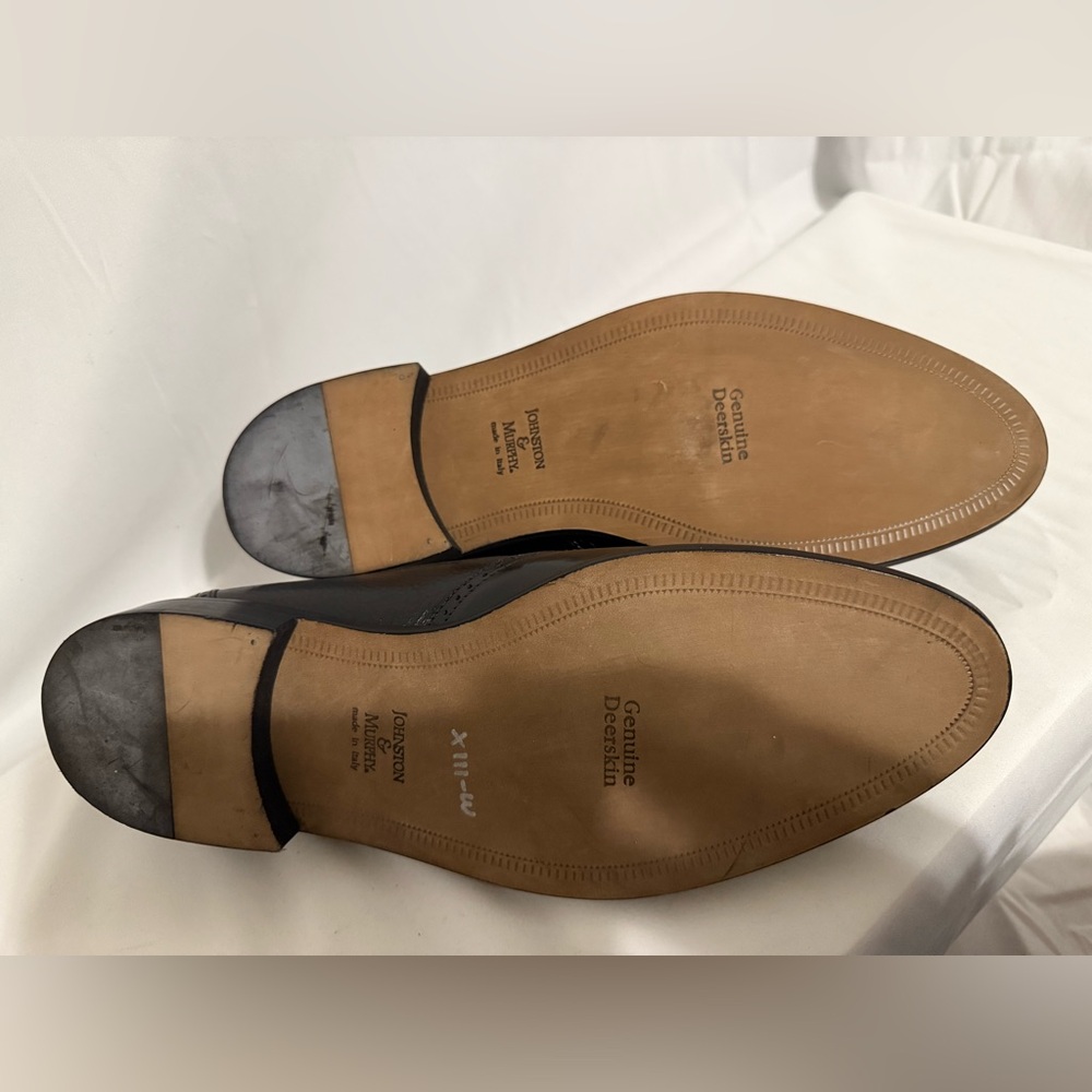 Johnston & Murphy Black Genuine Deerskin Tassel Loafers - Picture 9 of 11